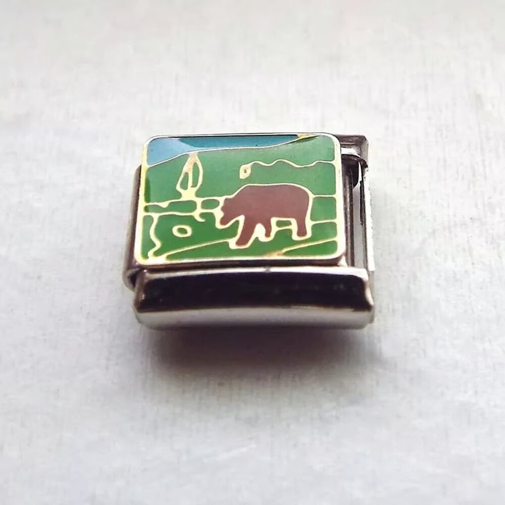 Bear walking in the wilderness enamel 9mm stainless steel Italian charm link